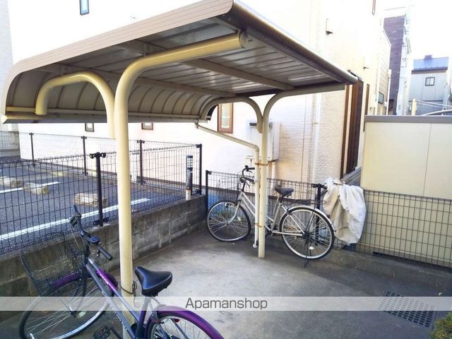 レオパレストラオムの内装写真