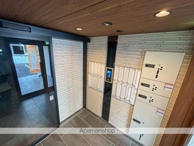 FOREST PARK 南郷13の玄関写真