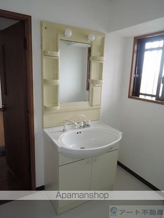 小坂マンション[3LDK/70.23m2]の洗面所