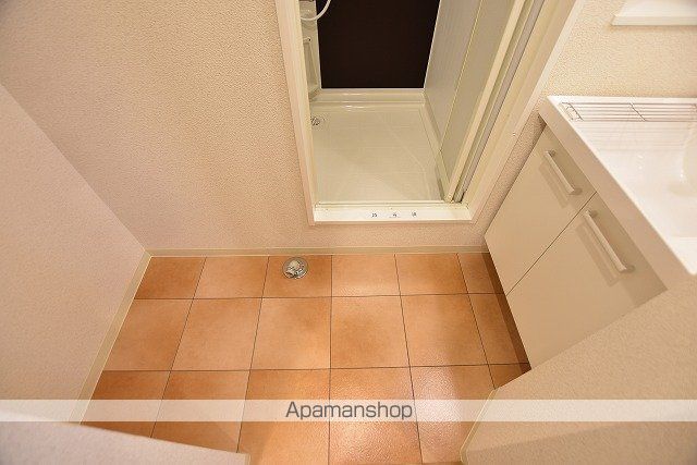 ラヴェーラ円山鳥居前の内装写真