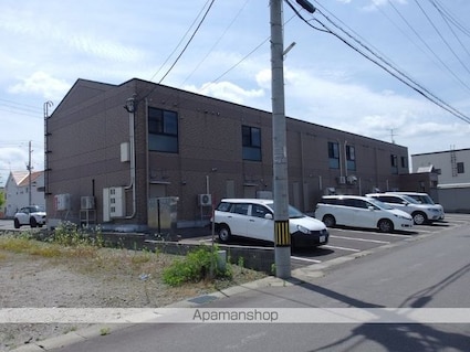 フラシオン[1LDK/45.36m2]の駐車場