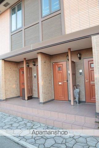 サンセットヒルズの玄関写真