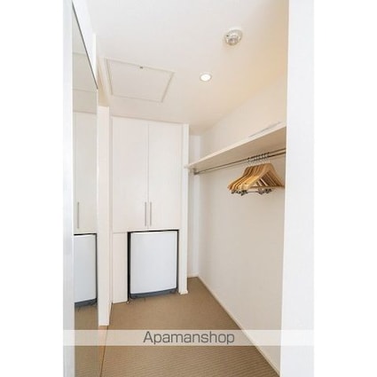 ウエリスアーバン品川タワー[1R/37.81m2]の収納