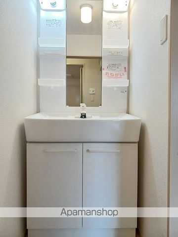 リバーサイド パイナスの内装写真