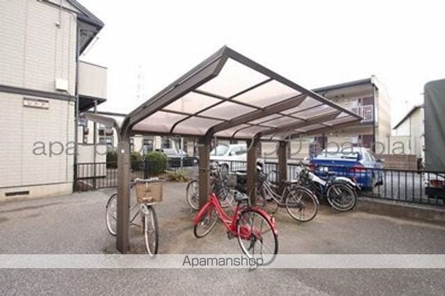 西武鉄道新宿線 南大塚駅 徒歩18分 2階建 築32年の外観写真