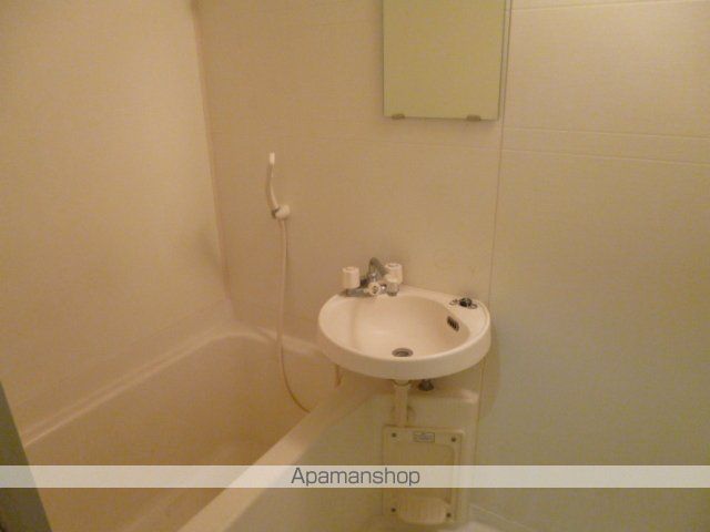 アドバンス弐番館の内装写真