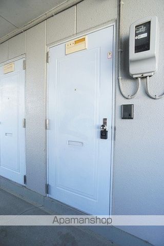 睦町ハイツの玄関写真