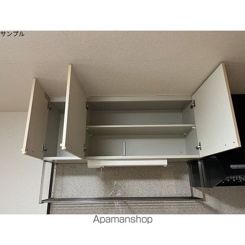 SURPLUSホープの内装写真