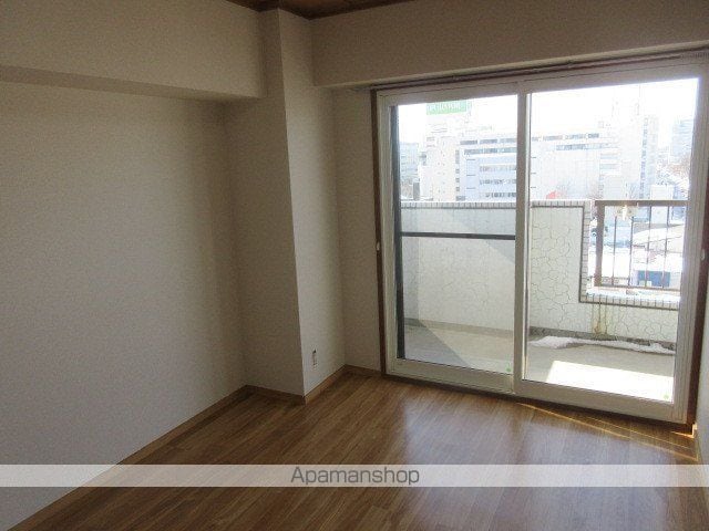 大通南8マンションの内装写真