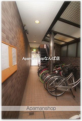 ラピス天満橋の玄関写真