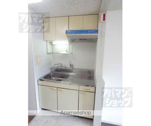 紫野上柏野町マンションの内装写真