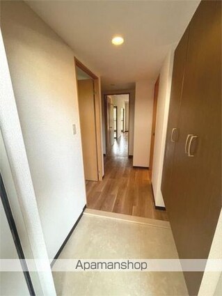 和歌山県和歌山市三葛[3LDK/71.28m2]の玄関