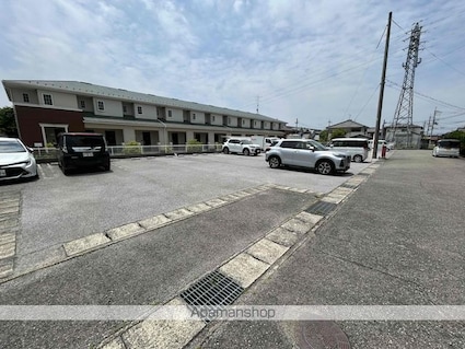 東陽ハイツ[2DK/47.38m2]の駐車場1