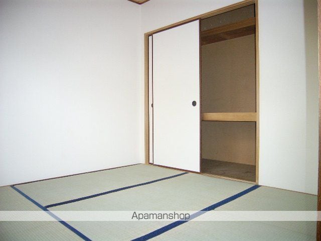 万崎ハイツの内装写真