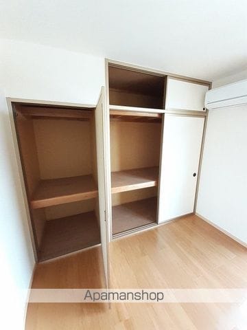 エクセレントの内装写真