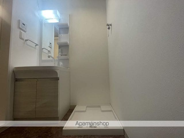 F ASECIA ASSISTの内装写真