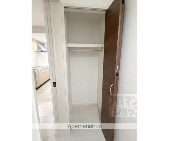 F ASECIA PHAONの内装写真