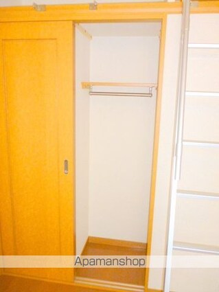 レオパレスエスト[1K/19.87m2]の収納