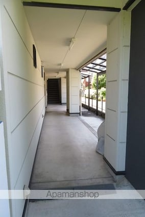 ファミーユ木々人[1K/26.67m2]のエントランス2