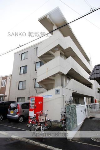 ビッグバーンズマンション伏古IIIの外観写真