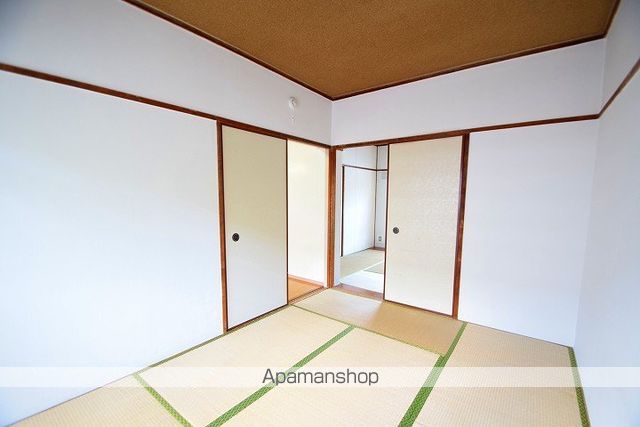 ビレッジハウス玉里2号棟の内装写真