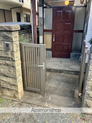 狭山戸建[4DK/73.53m2]のエントランス