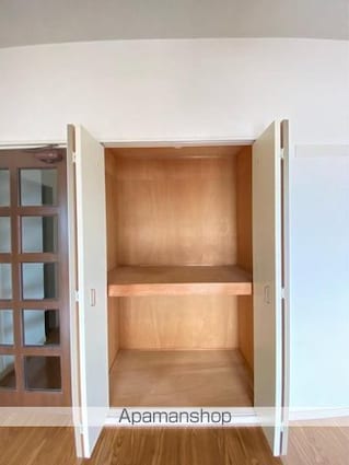 Ｃｒｅｓｔ　ＣｏｕｒｔＫ２[2LDK/69m2]の内装5