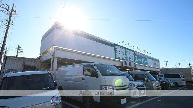市原市 3階建 築11年の周辺写真