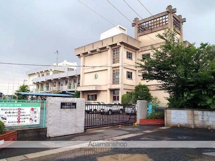 レセンテ八潮　ＡＢＣＤＥ[2LDK/66.01m2]の周辺3