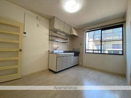 グランコートＫ　Ａ・Ｂ棟[3DK/58.38m2]のリビング・居間