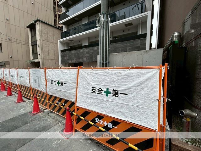 DRAW上本町の玄関写真