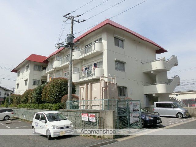 シャインクロコの外観写真