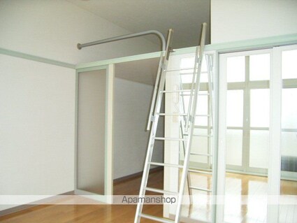 ロイヤル岩切Ⅱ[1K/23.18m2]のリビング・居間1