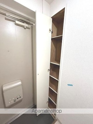 ウィンベルソロ高砂第２[1R/15.52m2]の玄関