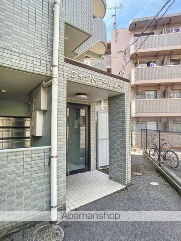 ヴィクトワール南方の玄関写真
