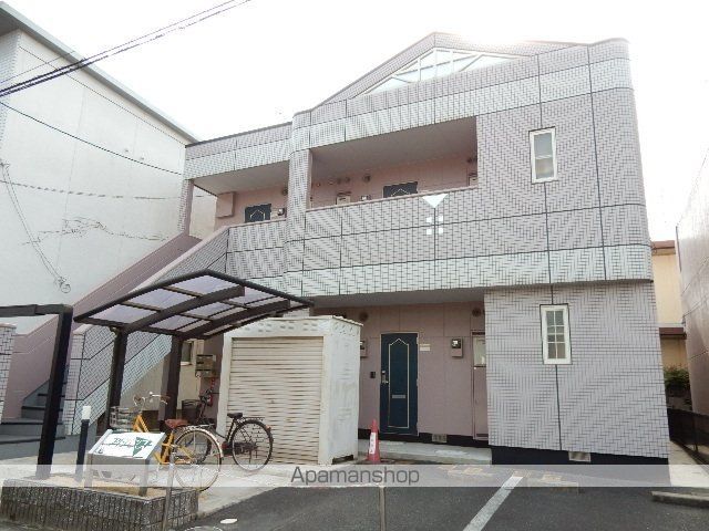 アドバンスの外観写真
