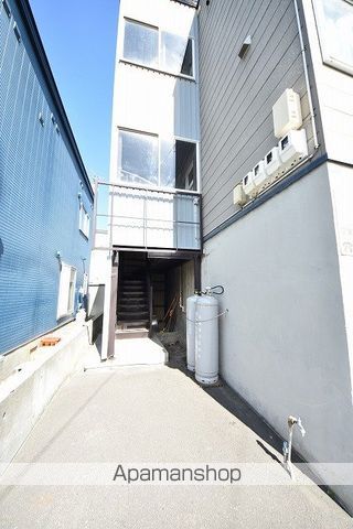 Tハイム新川の玄関写真
