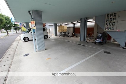 メゾン松福[1K/19m2]の駐車場