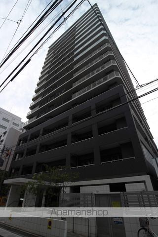 【福岡市中央区渡辺通のマンションの外観3】