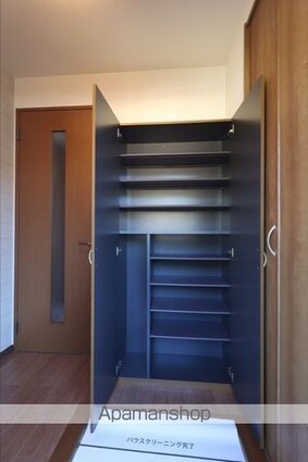 モナリエⅡ[1LDK/33.39m2]の玄関