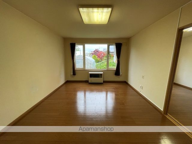 サイレントビレッヂの内装写真