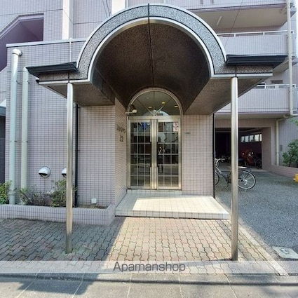 第一スカイハイツ足立[2LDK/51.81m2]の周辺4