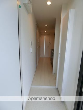 リブリ・インベスト府中[1K/27.32m2]の玄関