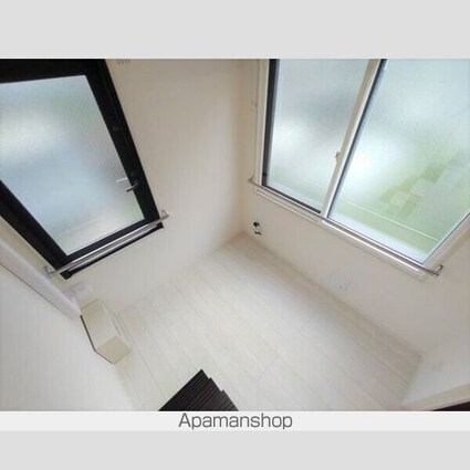 ハーモニーテラス高円寺南Ⅴ[1R/10.56m2]のリビング・居間3
