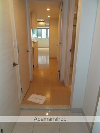 エスティメゾン四谷坂町[1LDK/41.49m2]の玄関