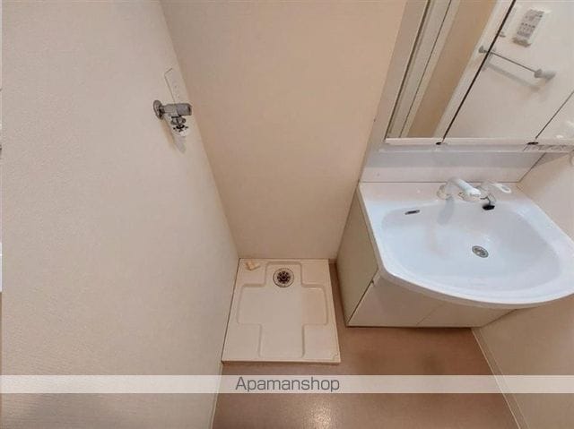 アーバンフラッツ榴ヶ岡の内装写真