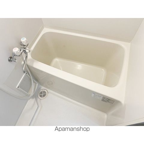 東林ハイツA棟の内装写真