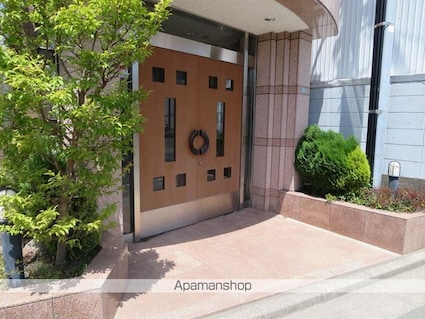 東京都江戸川区北葛西１丁目[2LDK/55.37m2]のエントランス