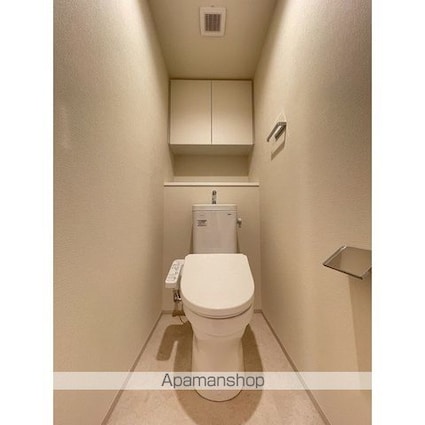 ルーウェ東大泉[1LDK/50.08m2]のトイレ