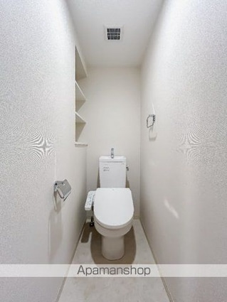 東京都中野区沼袋２丁目[2LDK/49.62m2]のトイレ